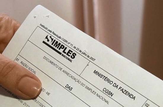 Mais de 716 mil empresas podem ser excluídas do Simples Nacional