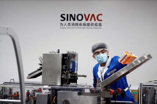 Anvisa identifica pontos fora do padrão em fábrica da Sinovac na China, diz revista