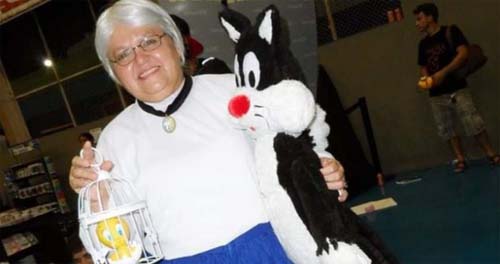 'Me redescobri com o cosplay': a diarista que enfrentou depressão e relação abusiva se fantasiando