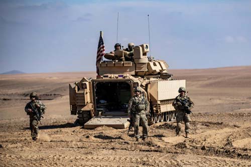 EUA responde a ataque na Síria e mata 14 combatentes pró-iranianos