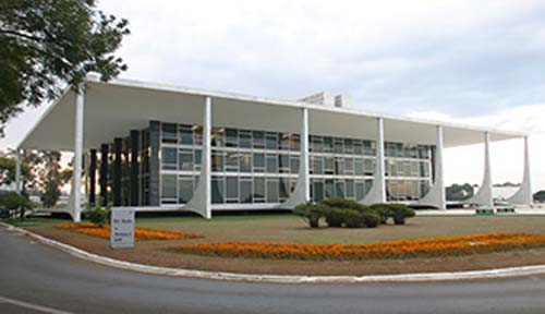 ICMS: leis de São Paulo, Bahia e Alagoas sobre energia elétrica e telecomunicações são inconstitucionais