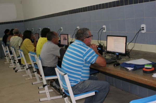 Seduc realiza provas de Supletivo Online nesta quinta (30) e sexta-feira (31)