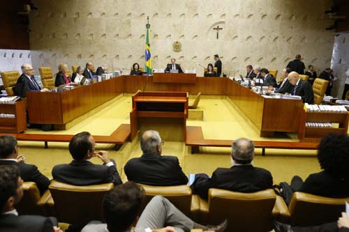 Maioria dos ministros vota a favor do decreto de indulto de Natal