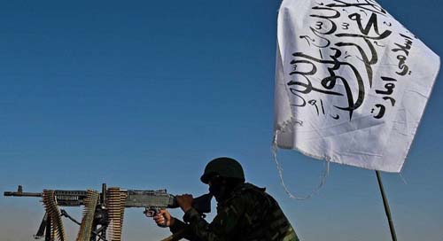 Comandante talibã paquistanês que EUA ofereciam R$ 15 milhões pela captura morre no Afeganistão