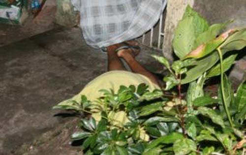 Desempregado vai atender chamado na porta de casa e é executado