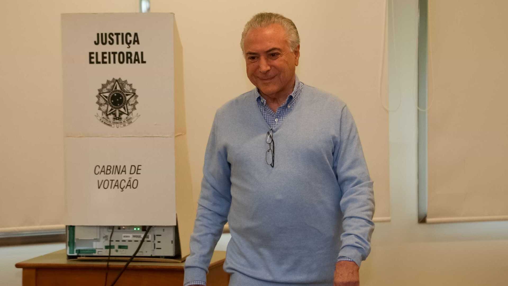 'Poder não será do Bolsonaro nem do Haddad', diz Temer após votar