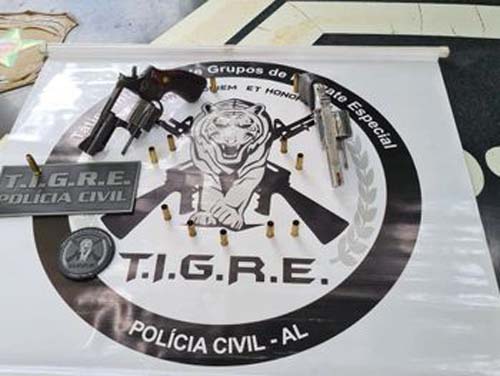 Suspeitos de crimes morrem em confronto com a Deic durante cumprimento de mandado