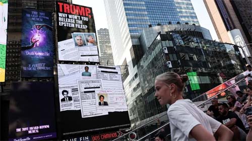 Tiroteio na Times Square em Nova York deixa três feridos e suspeito é preso