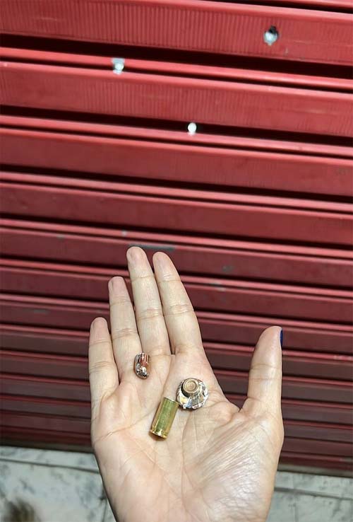 Polícia investiga tiros em carro e em mercadinho na cidade de Atalaia