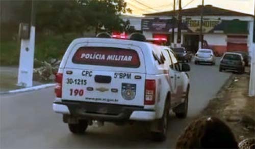 Homem é alvejado no bairro da Ponta Grossa em Maceió