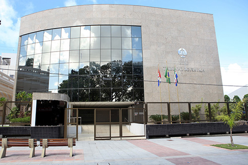 Judiciário suspende atividades na segunda e terça-feira (7)