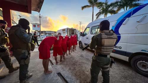 Polícia Penal realiza operação histórica de transferência de reeducandos para o novo presídio do Estado