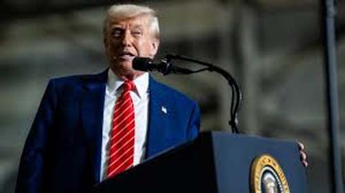 Trump amplia veto a estrangeiros e proíbe entrada de cidadãos de 12 países nos EUA