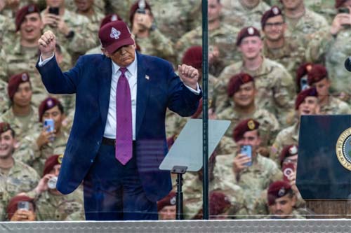 Após acordo, Trump permitirá entrada de estudantes chineses, e China se compromete a fornecer terras raras
