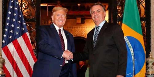 Trump defende Bolsonaro e acusa Brasil de perseguição política