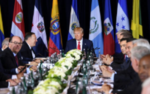 Com líderes latino-americanos, Trump denuncia 'tragédia' na Venezuela