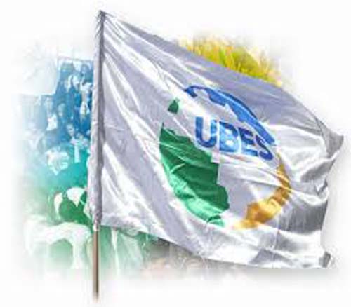 Estudantes se mobilizam para enviar vídeos com os problemas das escolas públicas para o MEC