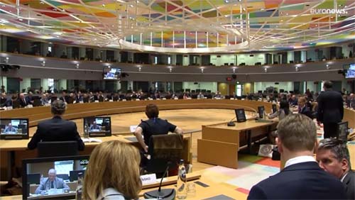 UE: mais 500 milhões de euros de ajuda para exército da Ucrânia 