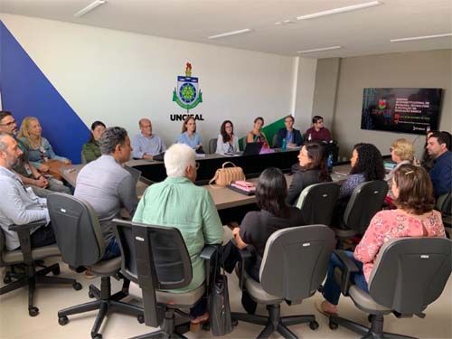 Uncisal sedia reunião com instituições de ensino superior de Alagoas