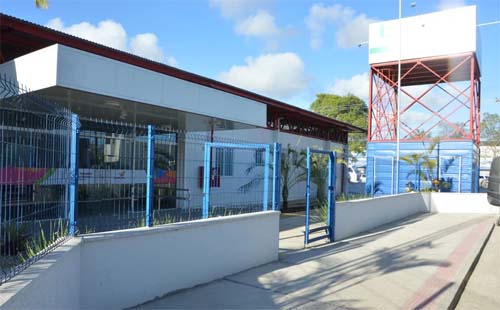 Atentado a tiros deixa três homens feridos no Clima Bom, em Maceió