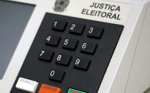 Mais da metade dos deputados de AL vão mudar de partido para a eleição de 2022