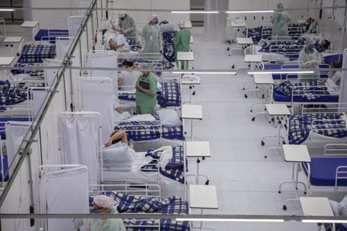 Brasil perde cerca de 2 a cada 3 leitos de UTI criados na pandemia; secretários da Saúde tentam segurá-los para cobrir déficit