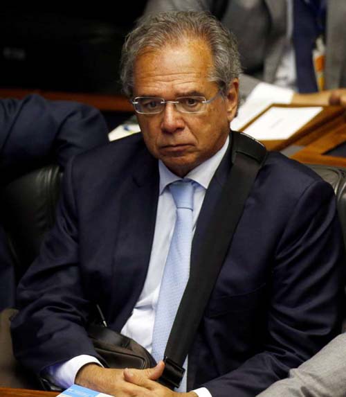 Guedes assumirá pasta do Trabalho e iniciará flexibilização de direitos