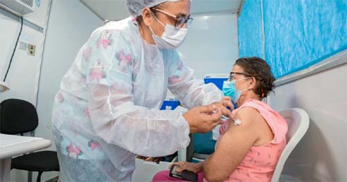 Vacinação e estratégias de combate reduzem casos de Covid-19 em Maceió, aponta Ministério da Saúde