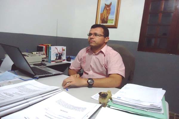 Delegado Regional de Palmeira está internado em estado grave 