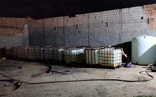 Agentes da Deic desarticulam esquema de desvio de cargas de cloro em um galpão clandestino