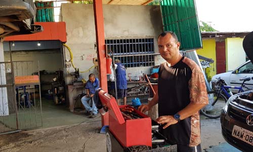 Venezuelanos empreendem para recomeçar a vida em Roraima