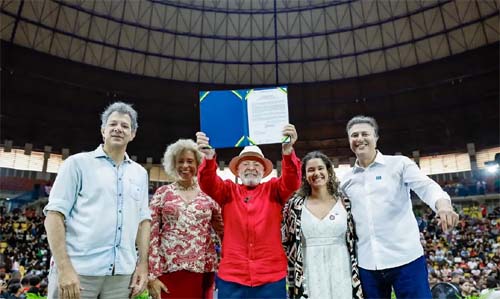Governo Federal Destina R$ 108 Milhões a Incentivos para Cursos Comunitários de Ensino Popular