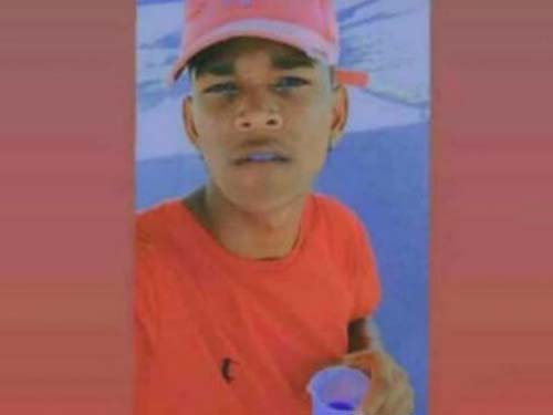 Adolescente de 16 anos é assassinado com disparos de arma de fogo na Ponta Mufina em Penedo