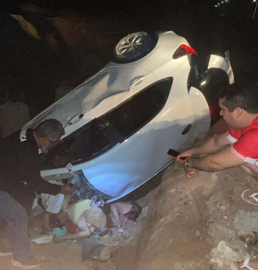 IML confirma identidades das vítimas de acidente na BR-424, em Marechal Deodoro