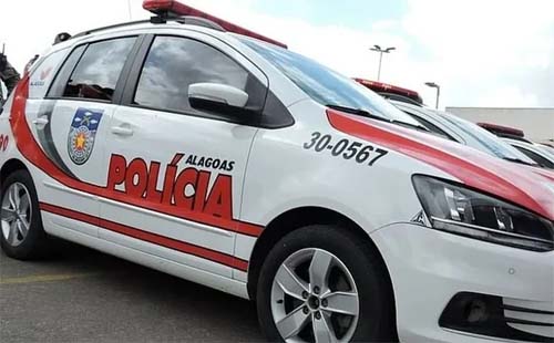 Polícia Desmantela Esquema de Drogas em Maceió