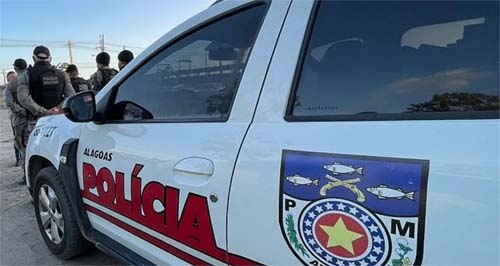 Mulher é presa em flagrante por aplicar golpes em idosos em São José da Tapera