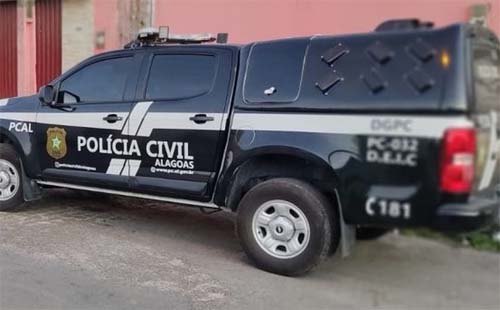 PC prende idoso de 72 anos acusado de estuprar a sobrinha da esposa em Penedo