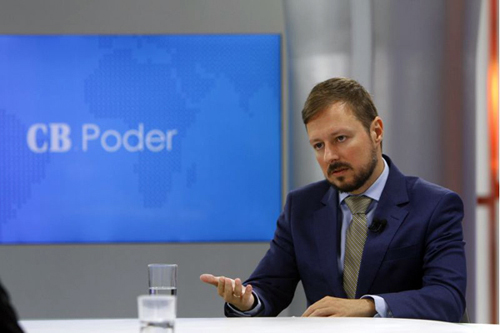 Após extinção de 13 mil cargos, governo federal planeja nova rodada de cortes