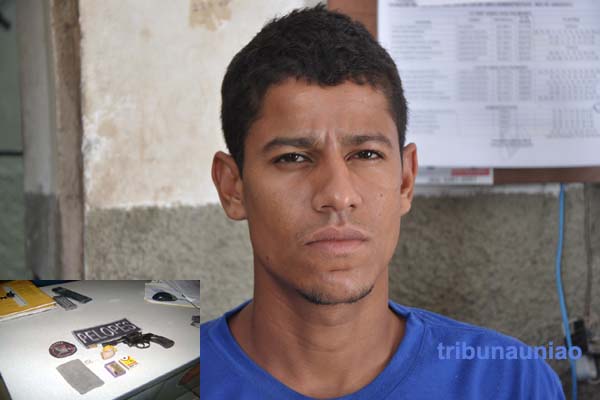 PELOPES de União prende presidiário com arma e drogas no centro da cidade