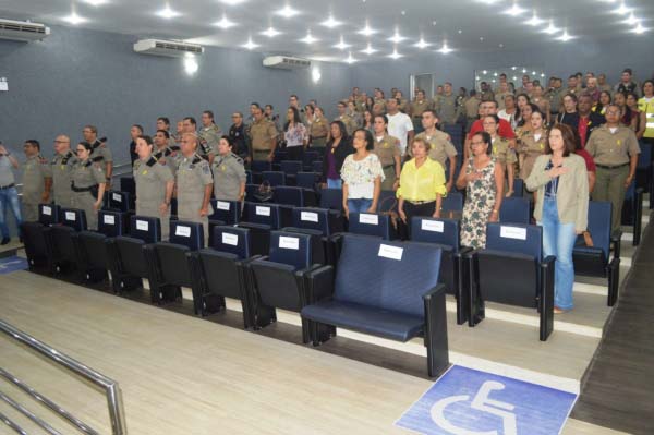 Workshop promovido pelo Centro de Assistência Social da PM debate prevenção ao suicídio