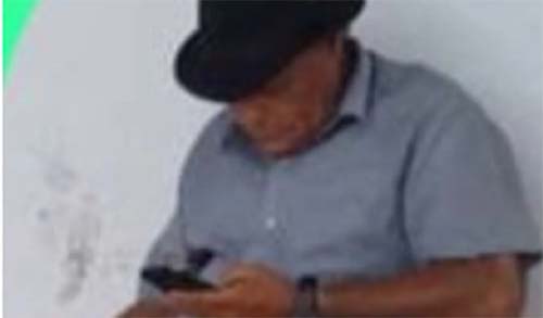 Idoso é encontrado morto dentro de casa; vítima teria sido atingido por golpe de machado