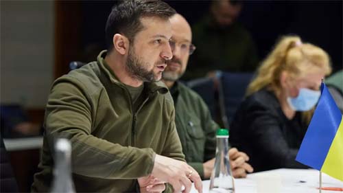 Zelensky projeta a derrota da Rússia na guerra e promete recuperar todos os territórios ocupados