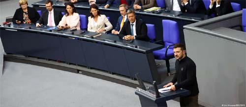 Kiev é quem decidirá como acabar com a guerra, diz Zelenski